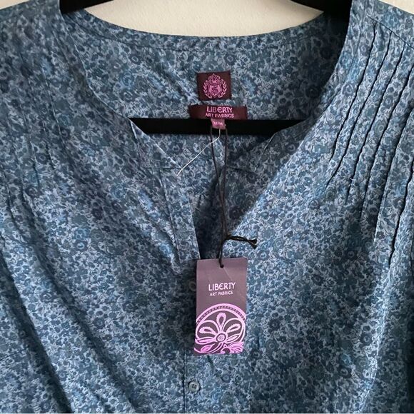 LIBERTY ART FABRICS Cotton Floral Print Popover Blouse Blue M - Picture 7 of 7